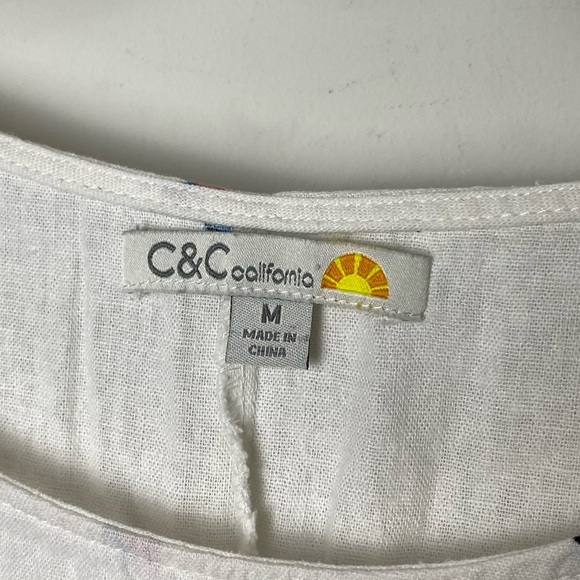 C&C California Cream Bell Sleeve Blouse - Picture 4 of 10